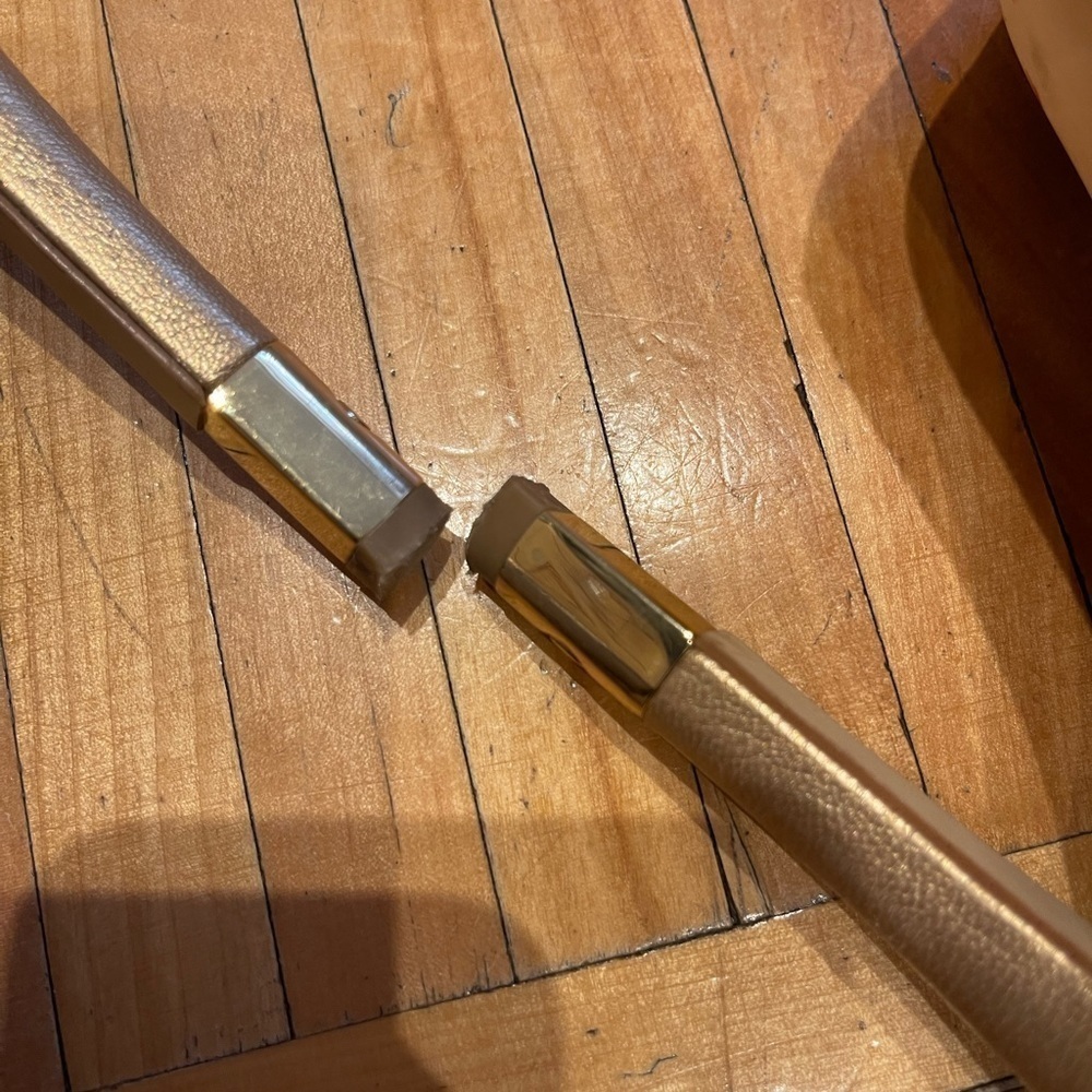 Guess golden shoes​​​​​​​​​​​​​​ - Picture 6 of 10